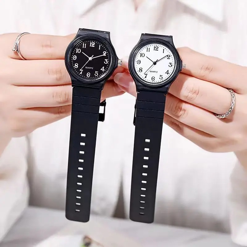 Simple Women's Quartz Watch Wa - đánh giá và giá Silicone Band Women
