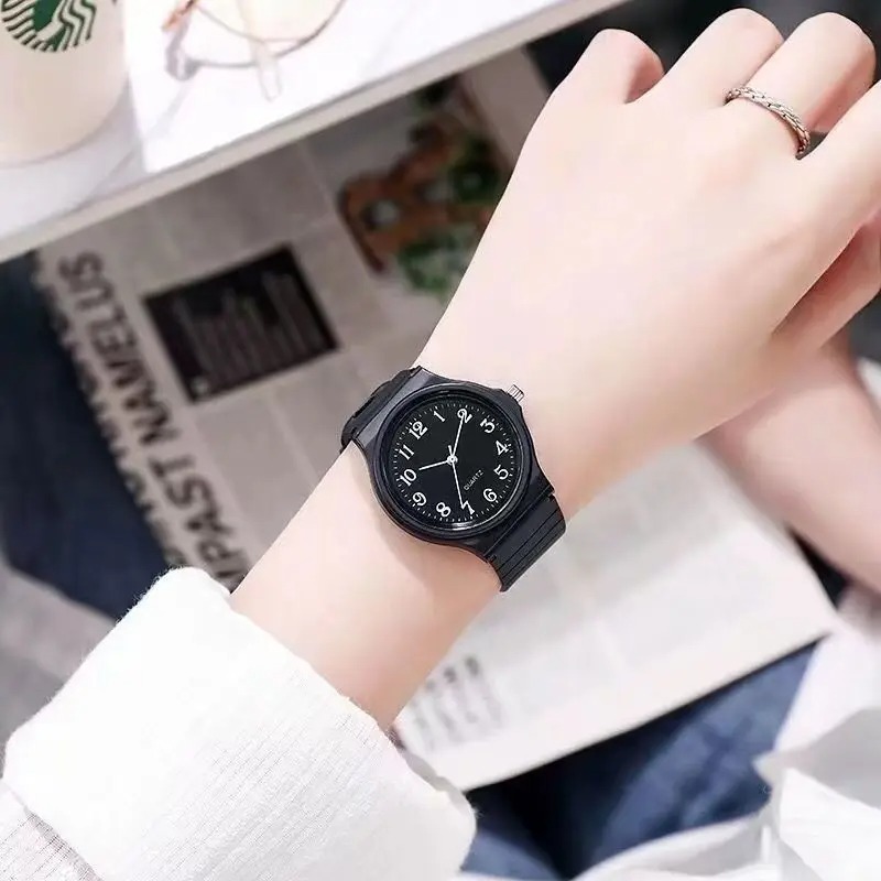Simple Women's Quartz Watch Wa - đánh giá và giá Silicone Band Women